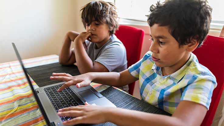 two-boys-with-computer