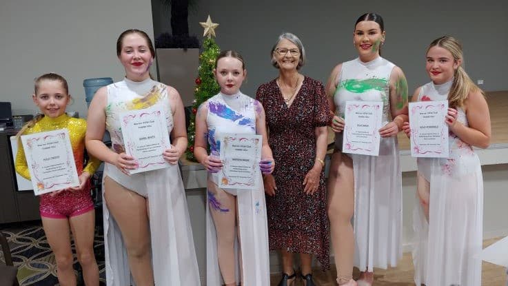 november-2024-dancers-with-certificates-from-present-marie